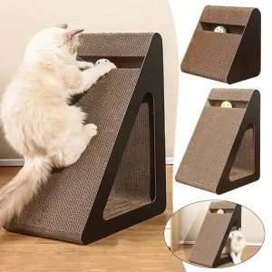 Griffoir pour chat en triangle