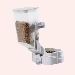 distributeur de croquettes pour chat