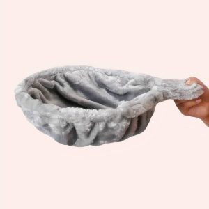 hamac de peluche gris pour chat